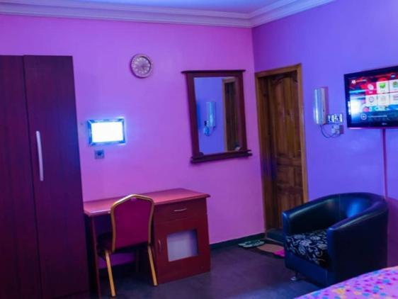 Hotel Esther Court Akure Esterno foto